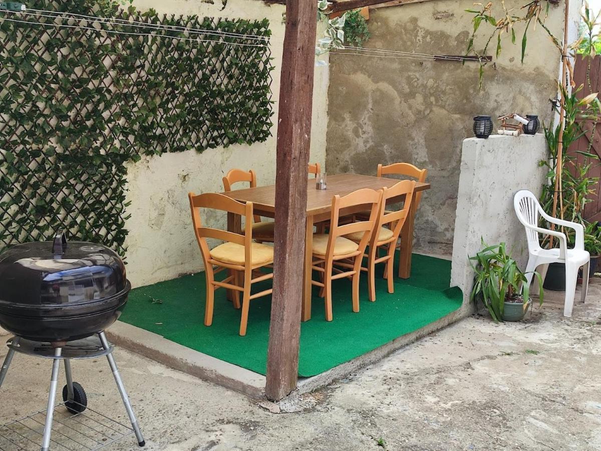 Chambre 21M2 Zilling Luaran gambar